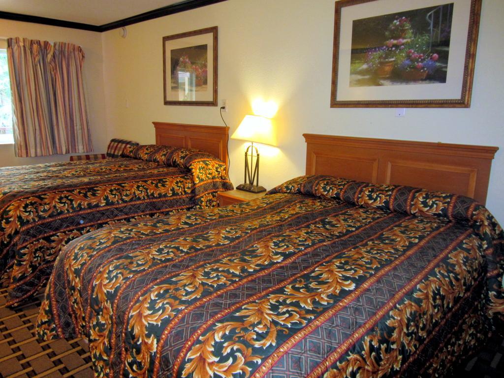 Budget Host Inn Arlington Bagian luar foto