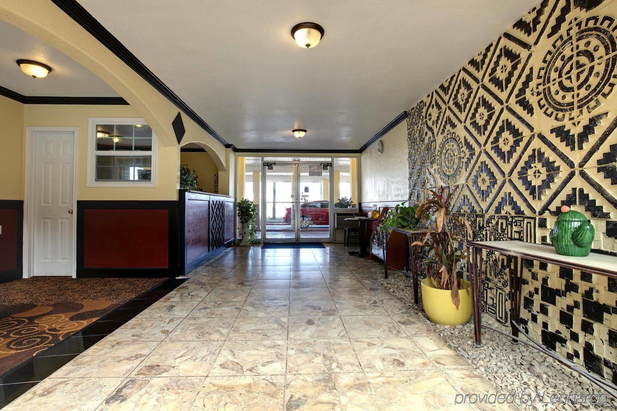 Budget Host Inn Arlington Bagian luar foto
