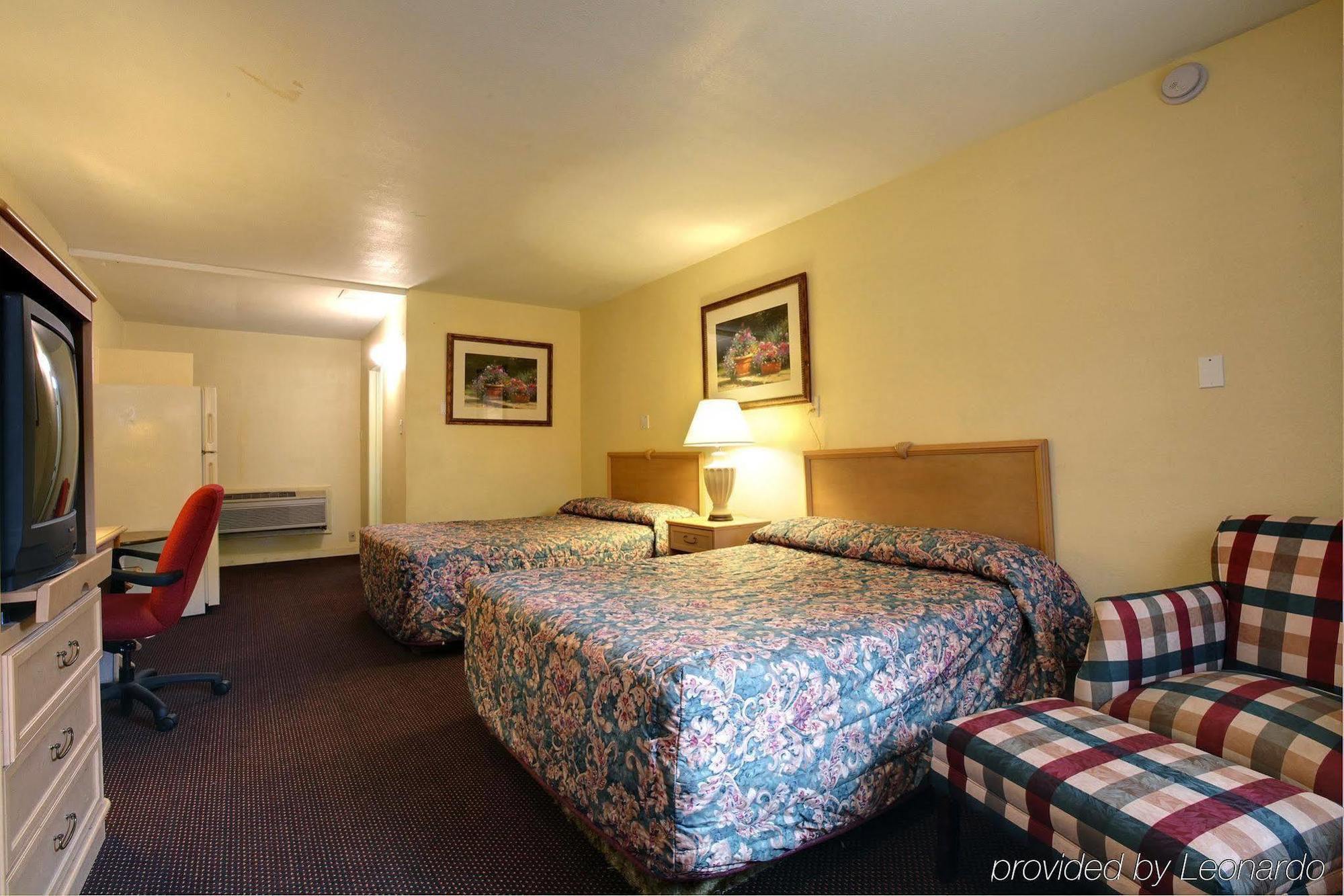 Budget Host Inn Arlington Ruang foto